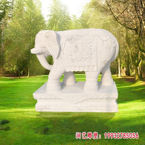 石雕大象的艺术与工艺 从加工厂到城市步行街