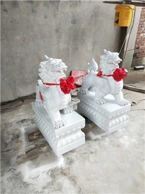 仿真动物雕塑供应行情与批发价格解析 石雕加工的艺术与市场趋势