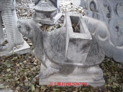 石雕乌龟驮石碑 传统技艺与现代工艺的融合