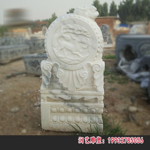 门墩石狮子的公母之分与朝阳石雕门墩加工厂的精湛工艺